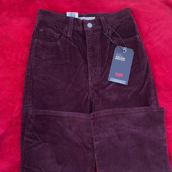 Levi's Denim - NWT Levi’s bootcut / bell bottom